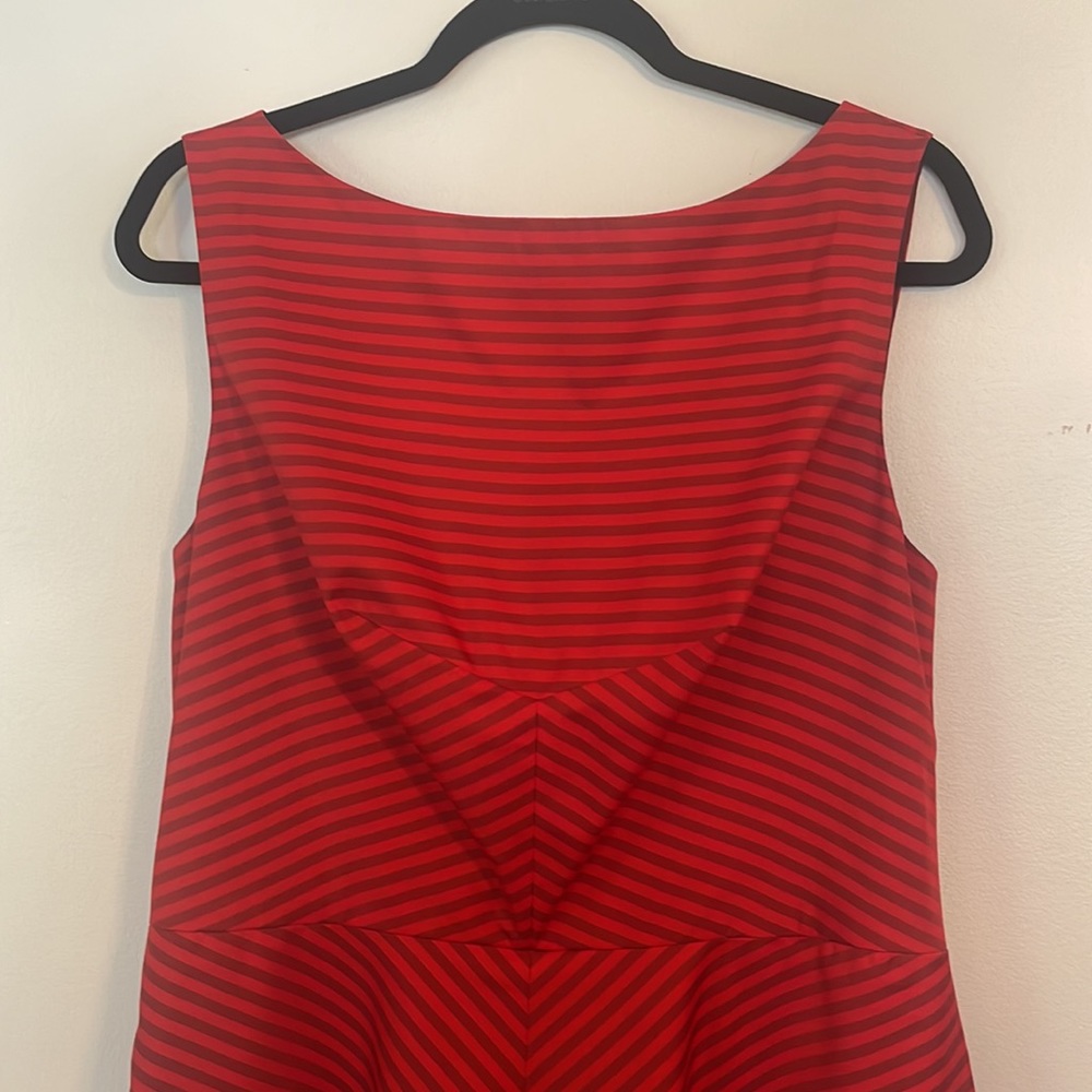 Isaac Mizrahi Red Stripe A-line Fit & Flare Sleeveless Dress - Picture 4 of 10